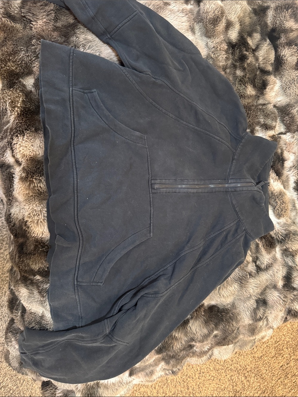 Lululemon black scuba half zip size xl/xxl